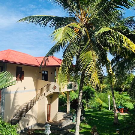 Shangri-Lanka Villa Бентота Екстериор снимка