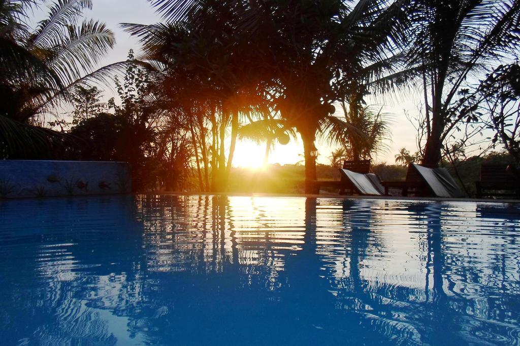 Shangri-Lanka Villa Бентота Екстериор снимка