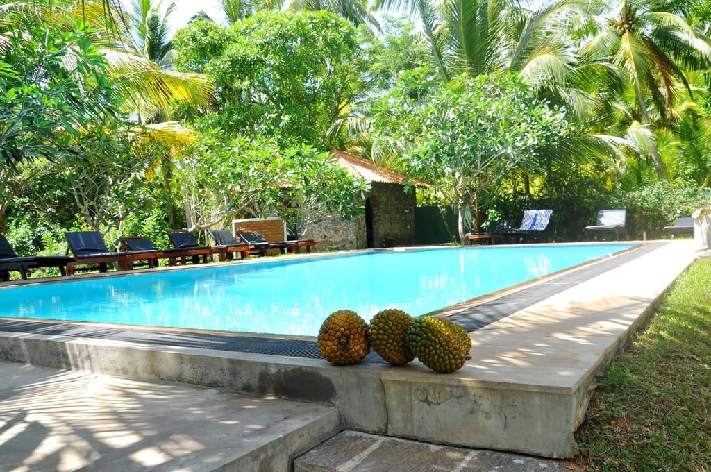 Shangri-Lanka Villa Бентота Екстериор снимка
