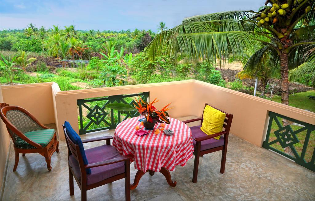 Shangri-Lanka Villa Бентота Екстериор снимка