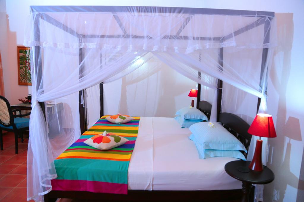 Shangri-Lanka Villa Бентота Екстериор снимка