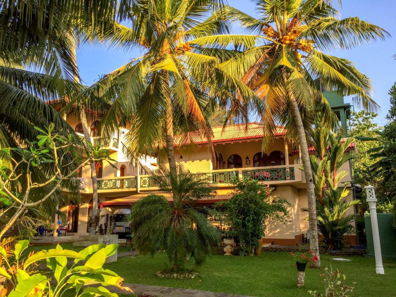Shangri-Lanka Villa Бентота Екстериор снимка